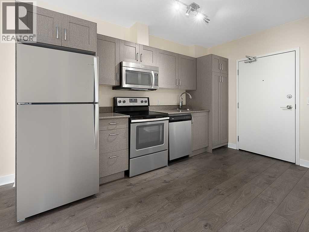 706, 30 Brentwood Common Nw, Calgary, Alberta  T2L 2L8 - Photo 5 - A2305979