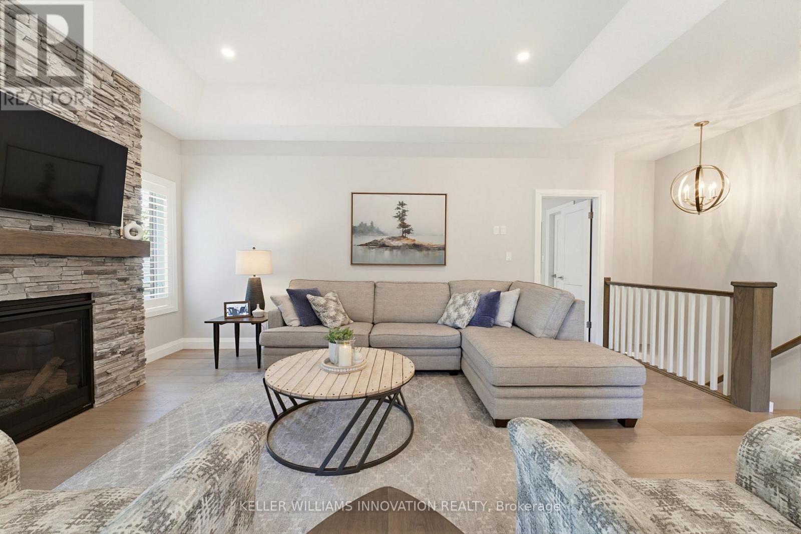 560 Rogers Road, North Perth, Ontario  N4W 0G1 - Photo 15 - X13242056
