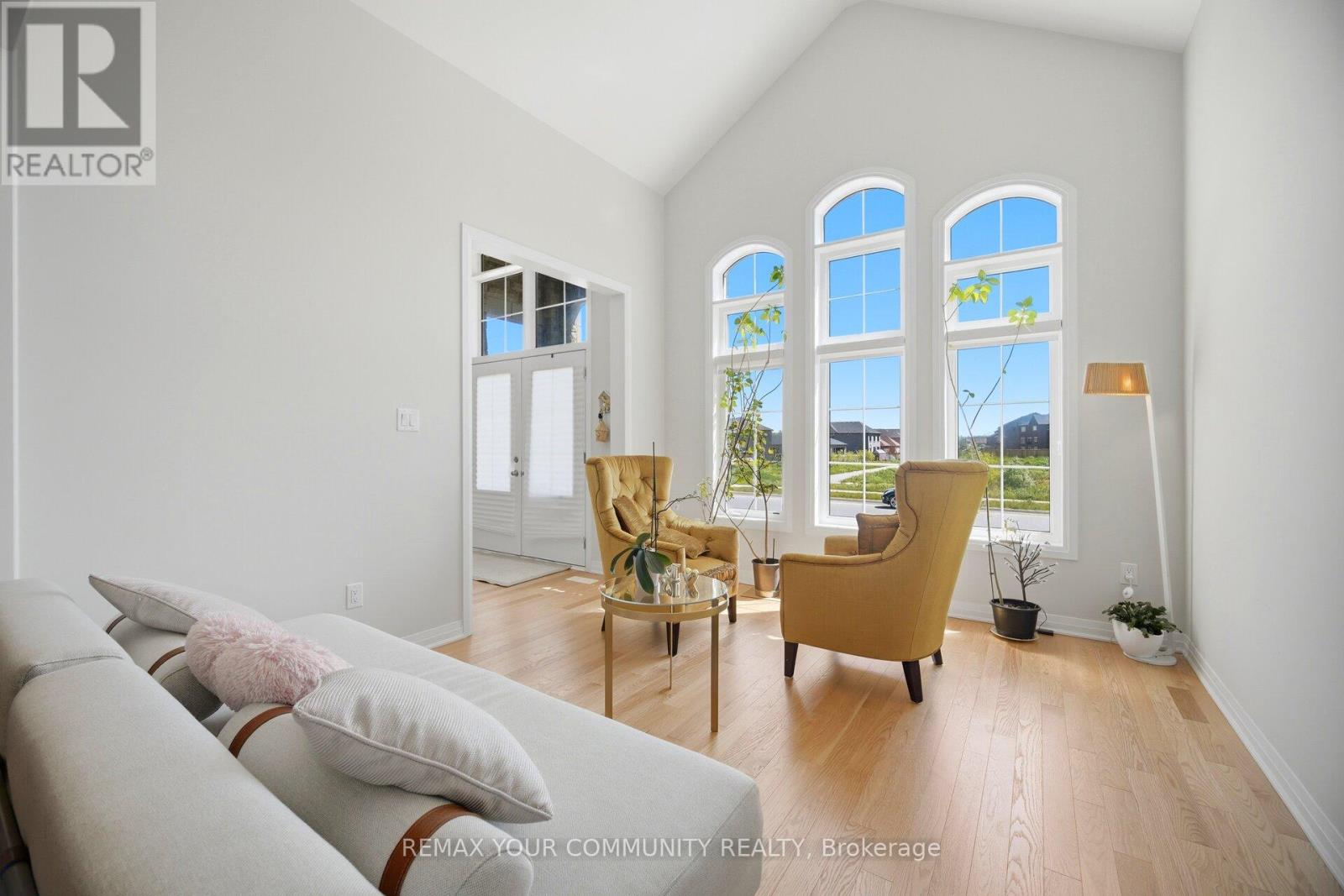 1646 Webster Boulevard, Innisfil, Ontario  L9S 0P7 - Photo 5 - N13241686