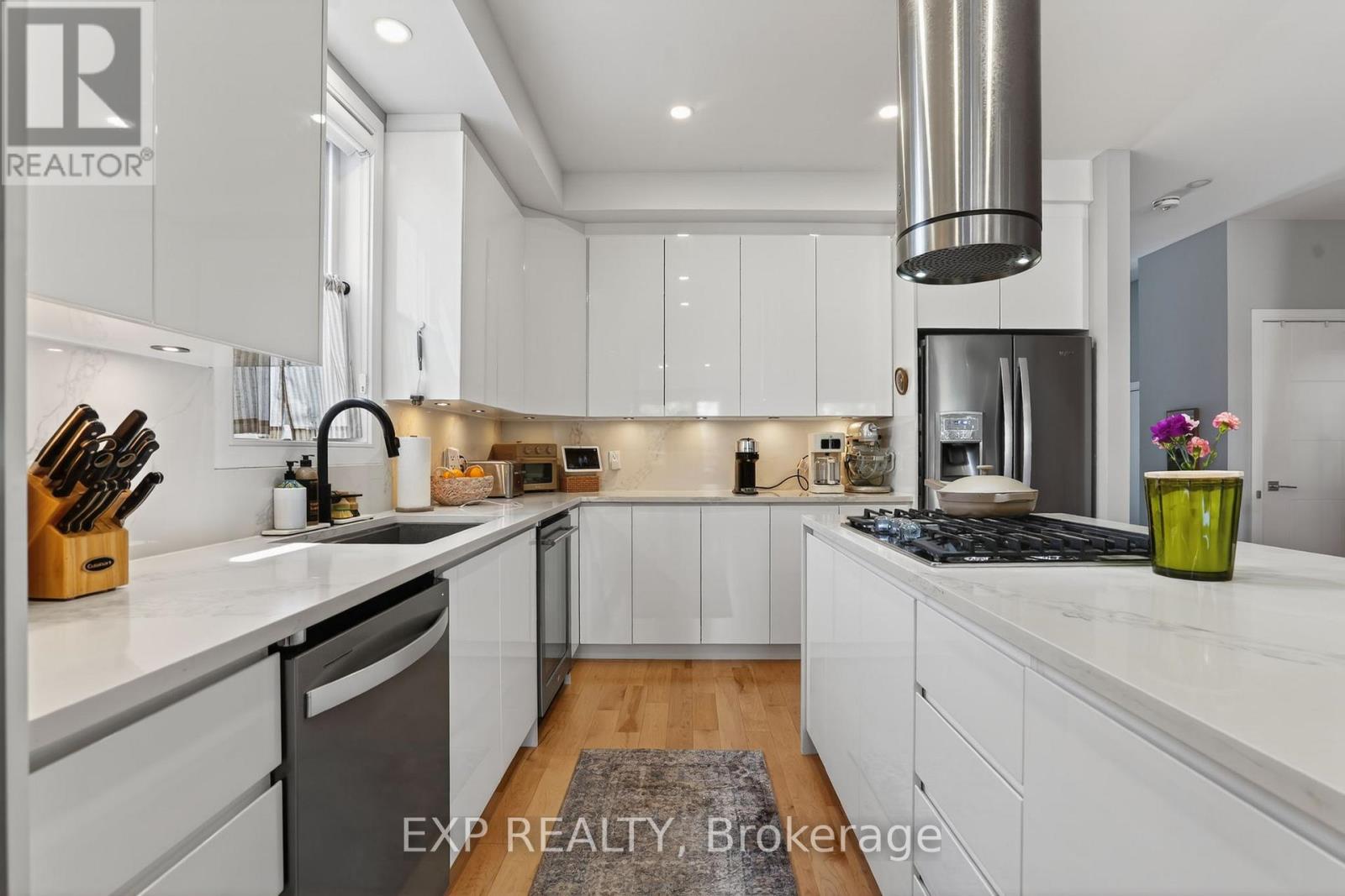 215 Columbus Avenue, Ottawa, Ontario  K1K 1P7 - Photo 5 - X13241764
