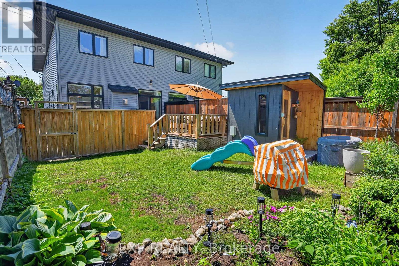 215 Columbus Avenue, Ottawa, Ontario  K1K 1P7 - Photo 42 - X13241764