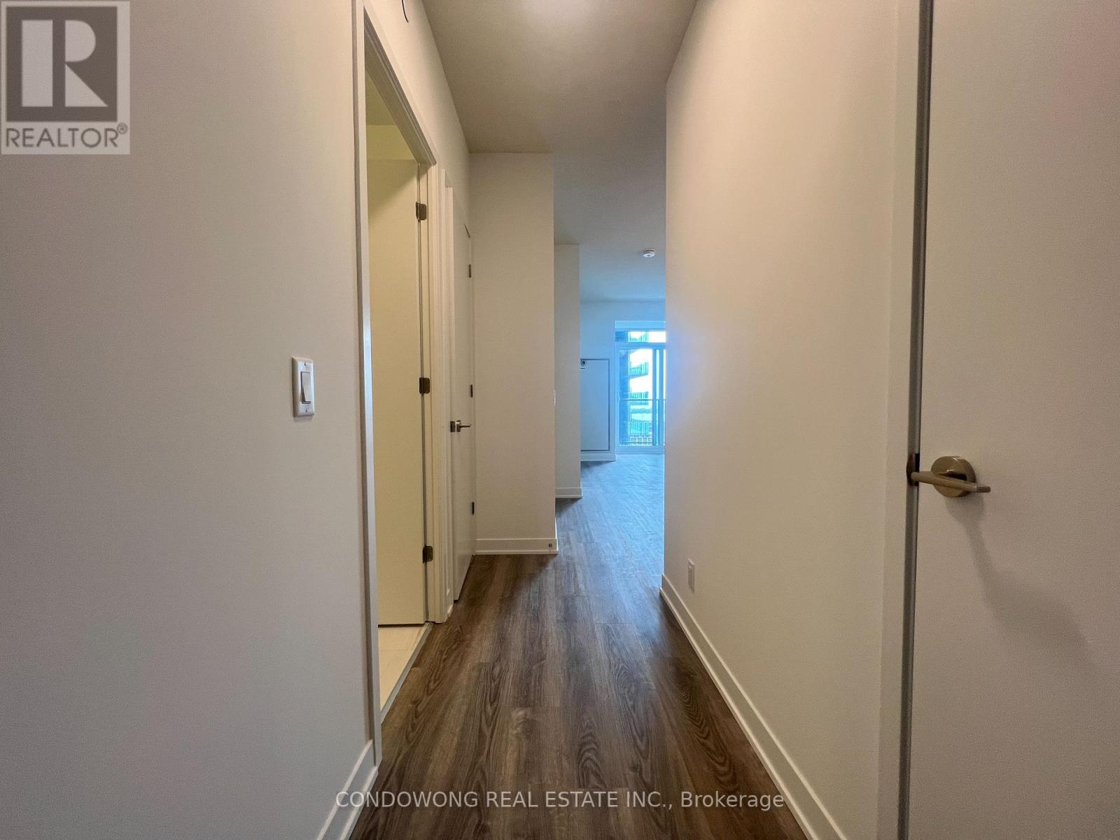 3209 - 180 Front Street E, Toronto, Ontario  M5A 0A9 - Photo 3 - C13242264