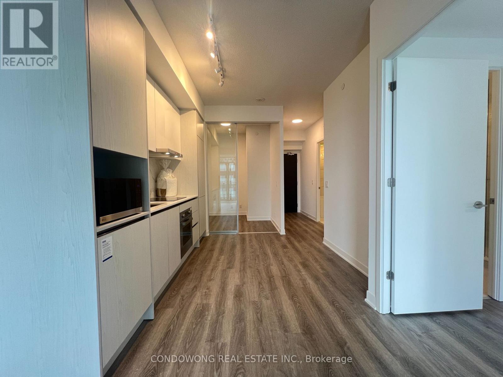 3209 - 180 Front Street E, Toronto, Ontario  M5A 0A9 - Photo 9 - C13242264