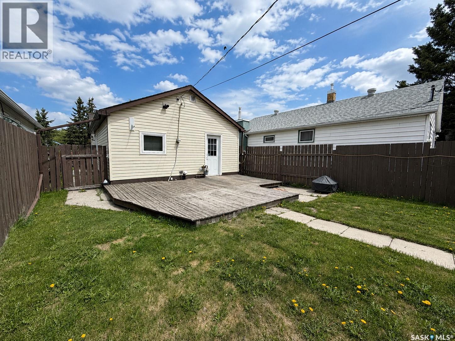 415 8th Street E, Prince Albert, Saskatchewan  S6V 0V8 - Photo 14 - SK038302