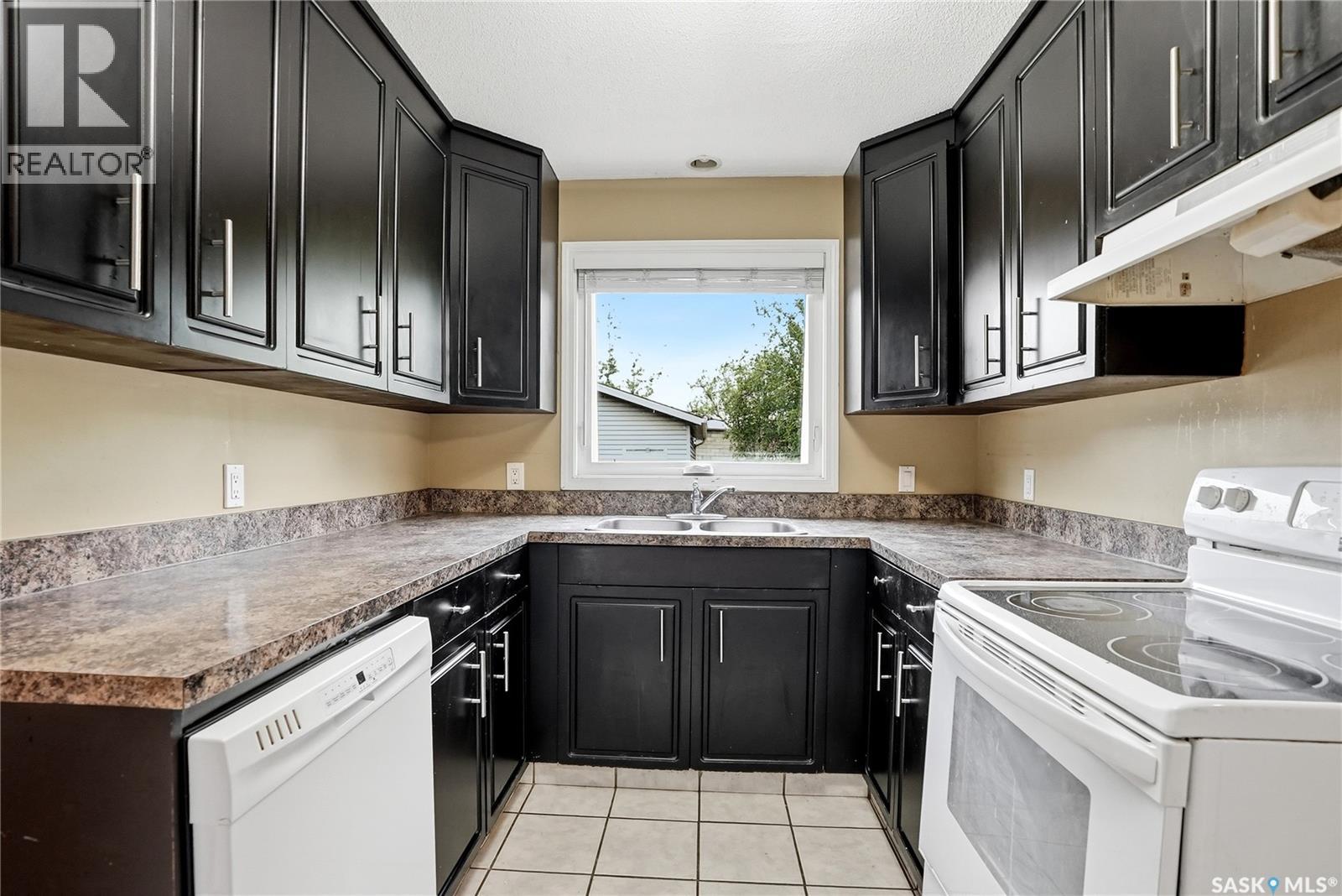 68 Carleton Drive, Saskatoon, Saskatchewan  S7H 3N6 - Photo 15 - SK038287