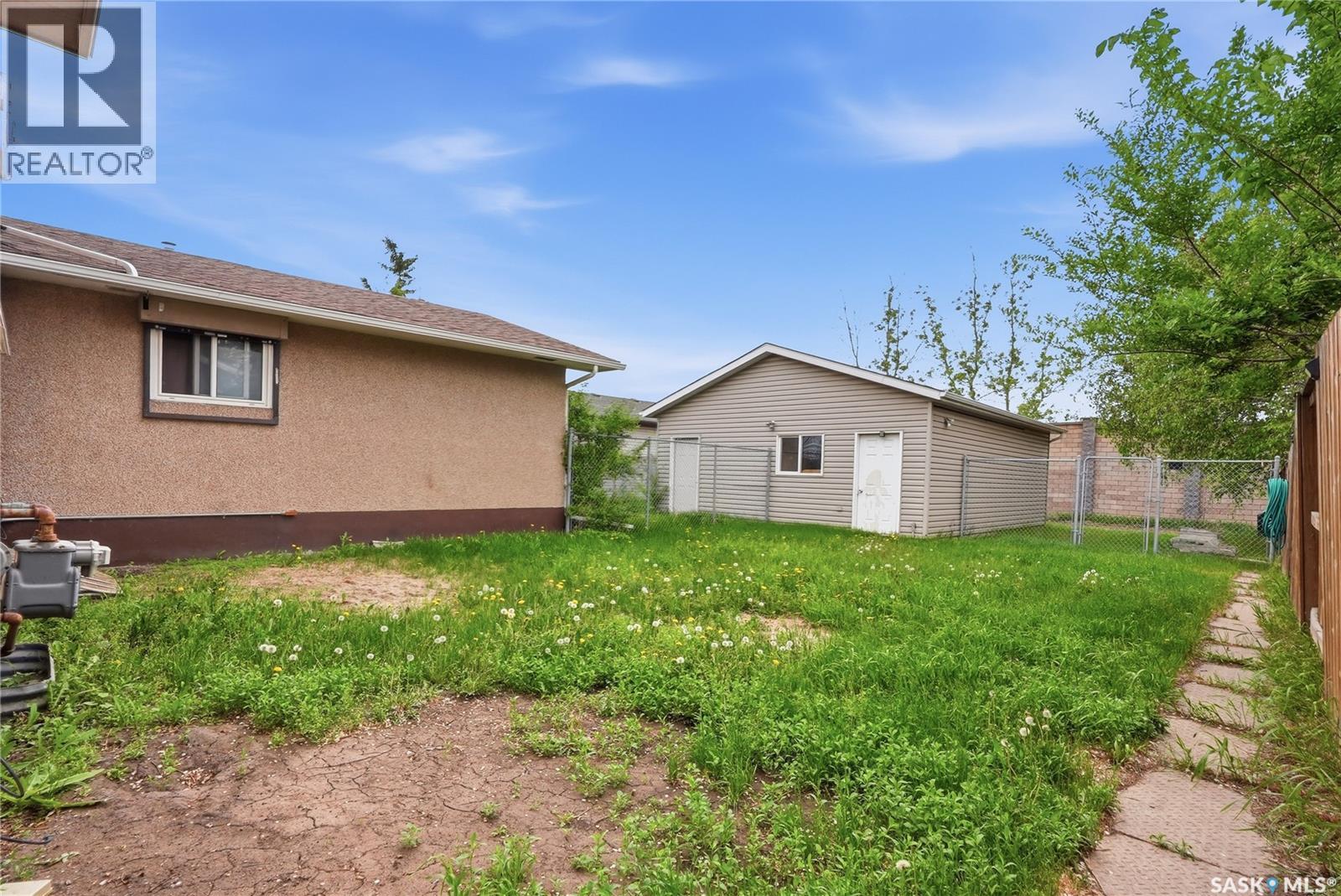 68 Carleton Drive, Saskatoon, Saskatchewan  S7H 3N6 - Photo 45 - SK038287