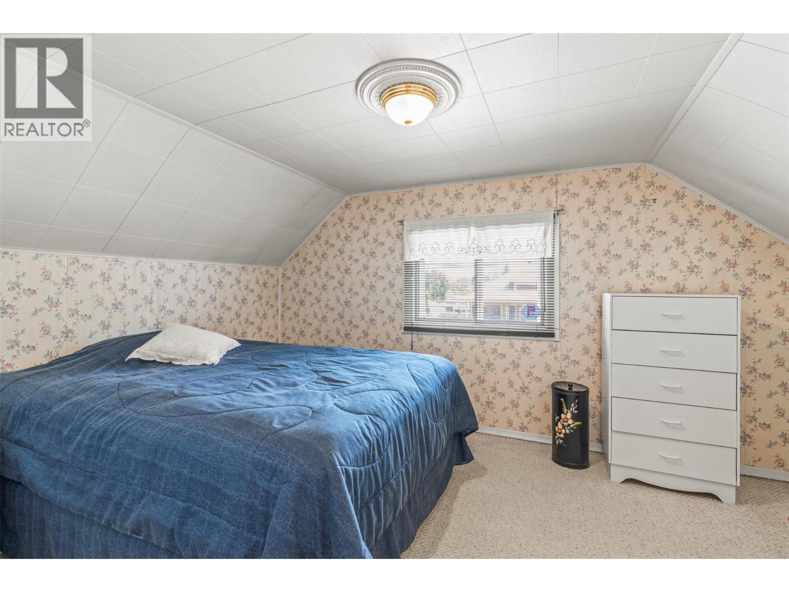 2400 32 Avenue, Vernon, British Columbia  V1T 2K6 - Photo 46 - 10388291