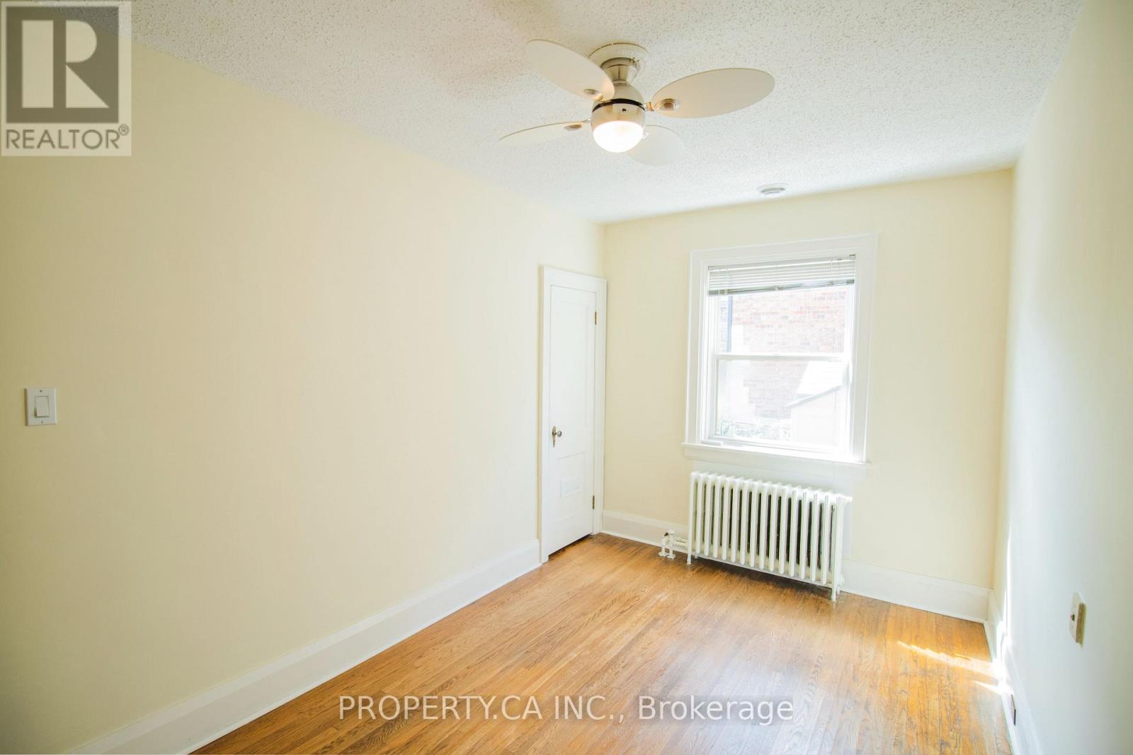 482 Donlands Avenue, Toronto, Ontario  M4J 3S6 - Photo 14 - E13242394