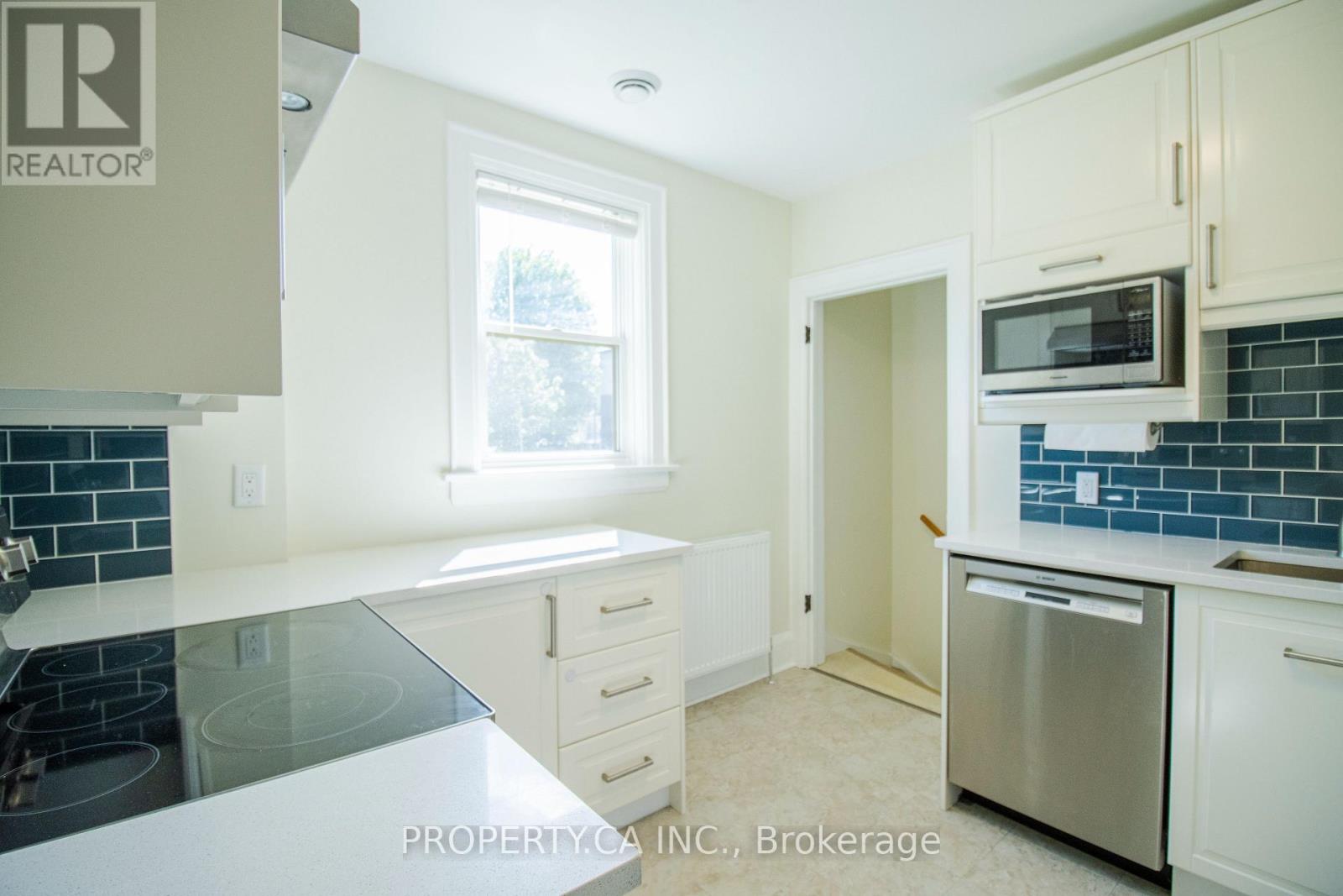 482 Donlands Avenue, Toronto, Ontario  M4J 3S6 - Photo 16 - E13242394