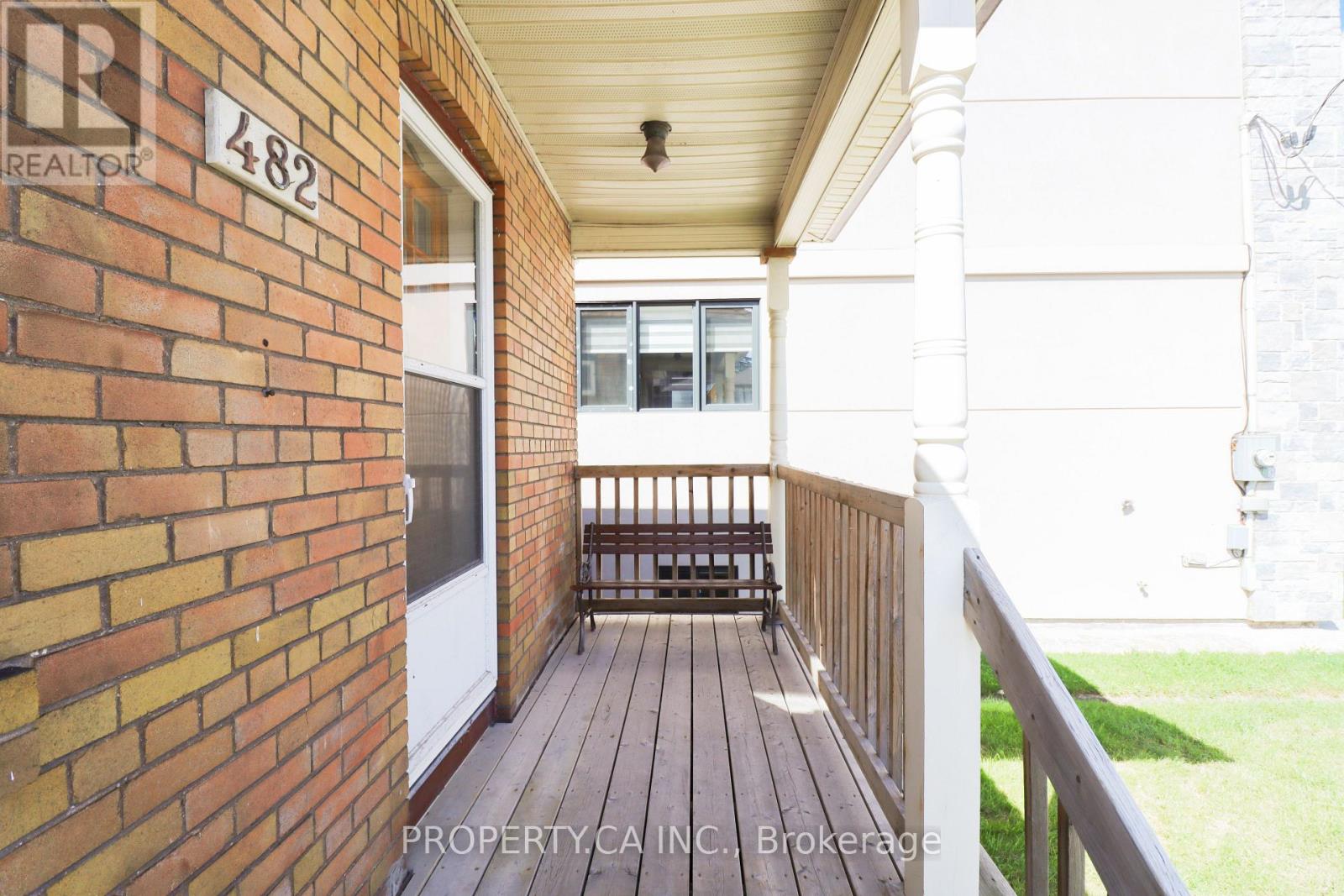 482 Donlands Avenue, Toronto, Ontario  M4J 3S6 - Photo 3 - E13242394