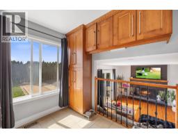 2545 Crestview Road, West Kelowna, British Columbia  V1Z 1Z4 - Photo 19 - 10389705