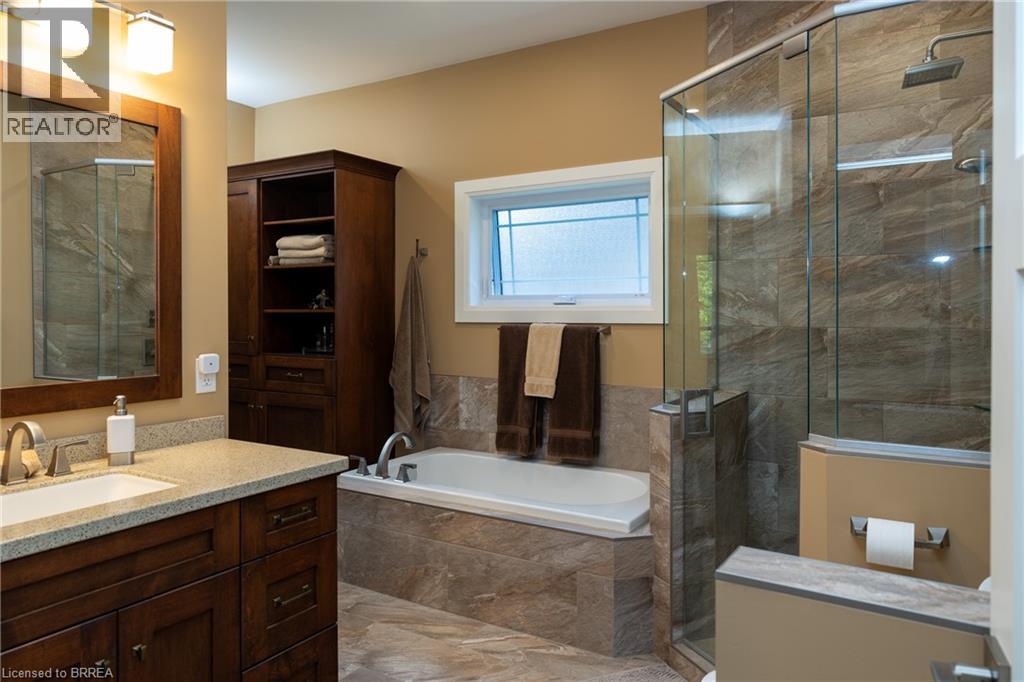 159 St. Michaels Street, Delhi, Ontario  N4B 0A3 - Photo 15 - 40836920