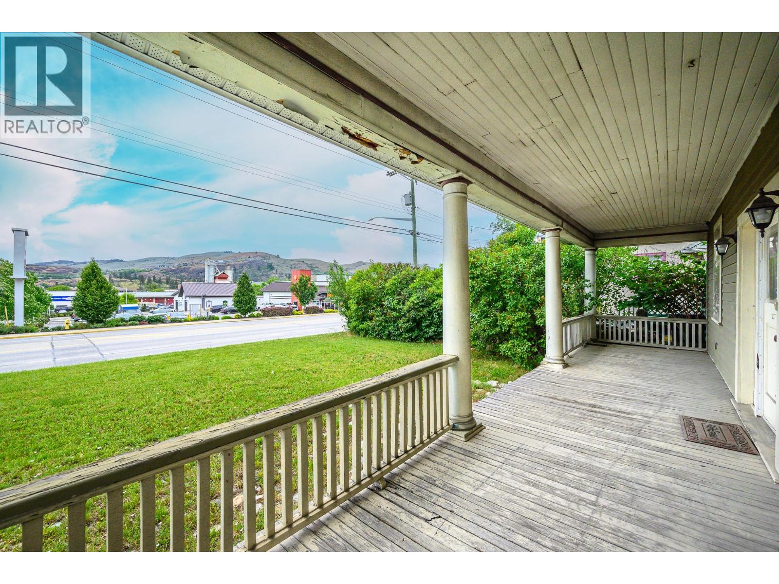 3601 27th Street, Vernon, British Columbia  V1T 4X2 - Photo 6 - 10390034