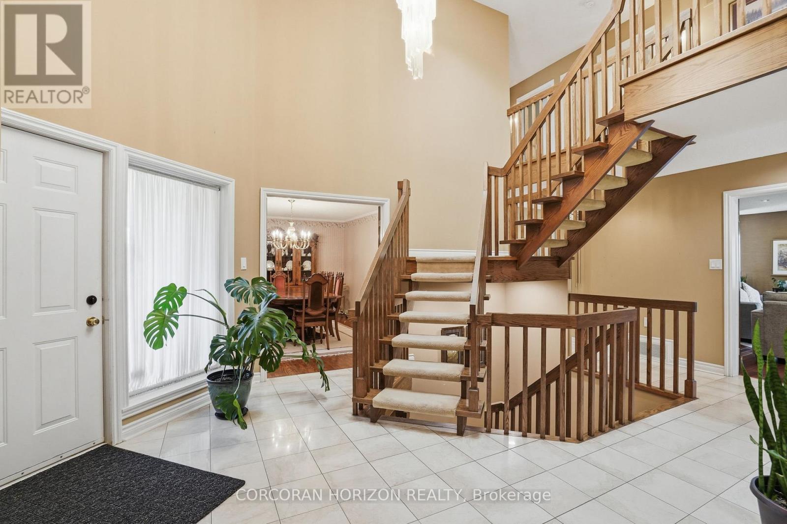 18 Curtis Crescent, King, Ontario  L7B 1C3 - Photo 4 - N13242386