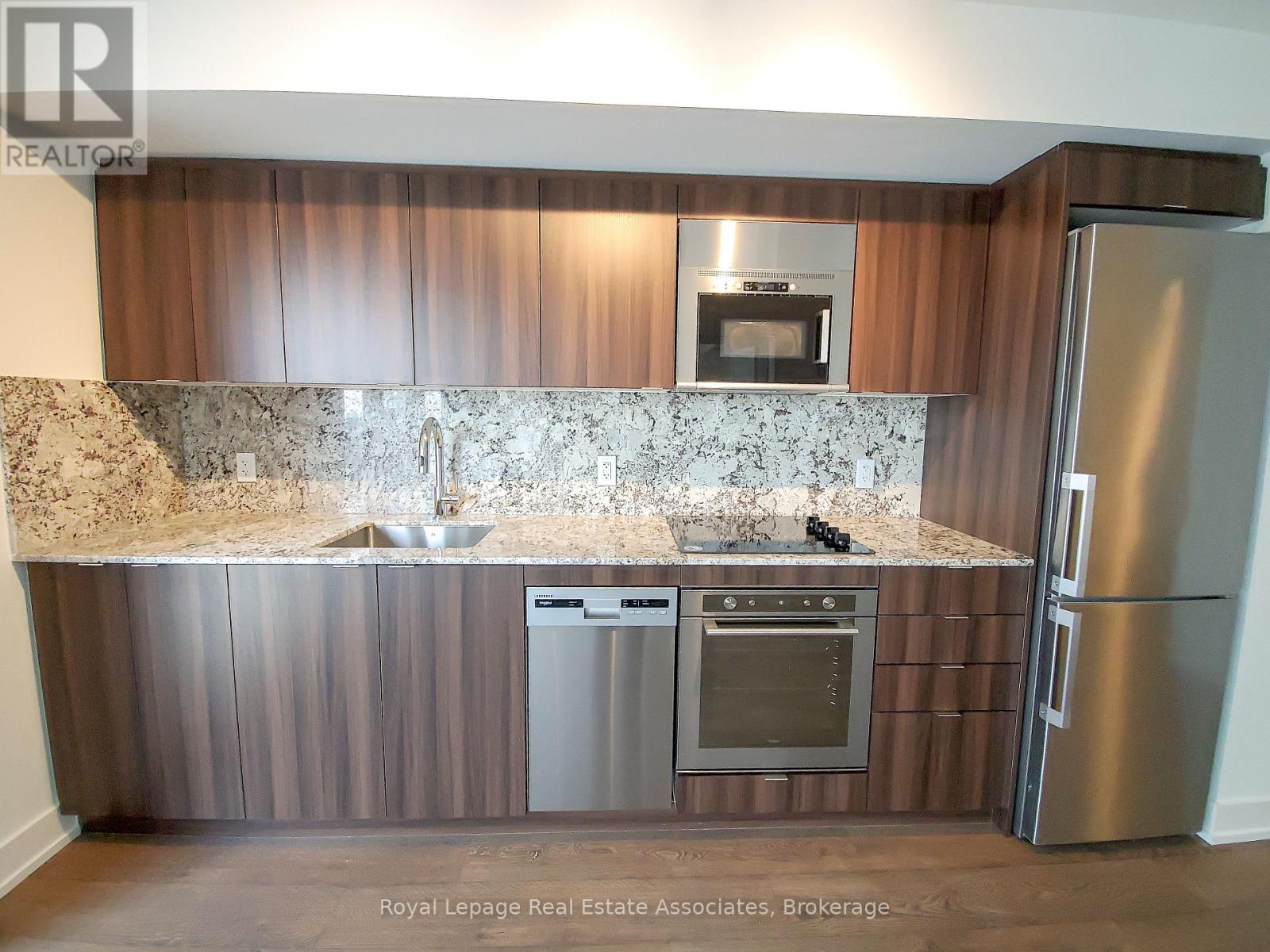 1330 - 5 Mabelle Avenue, Toronto, Ontario  M9A 0C8 - Photo 3 - W13156358