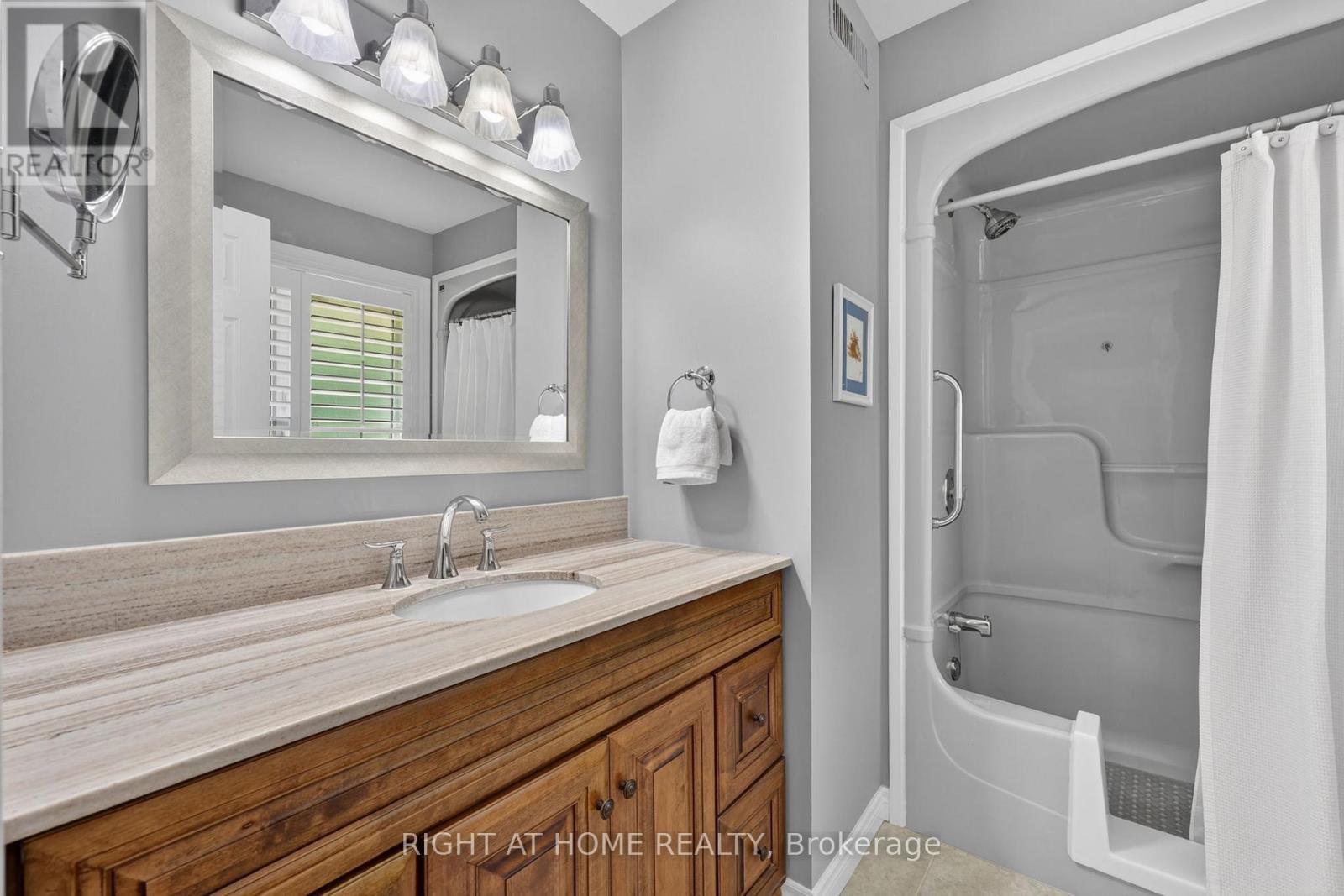 23 Holloway Lane, Springwater, Ontario  L9X 0M7 - Photo 28 - S13242236