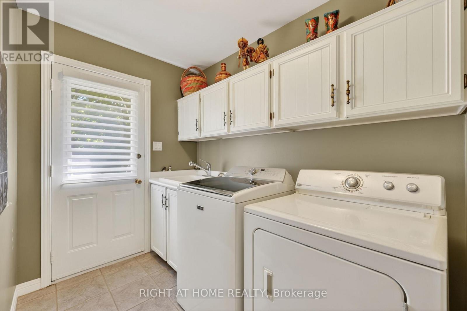 23 Holloway Lane, Springwater, Ontario  L9X 0M7 - Photo 37 - S13242236