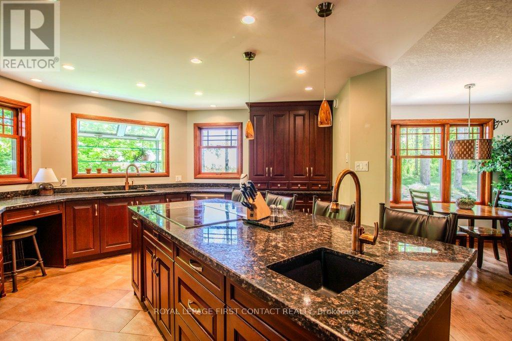 7 Nevis Ridge Drive, Oro-Medonte, Ontario  L0L 1T0 - Photo 11 - S13242392