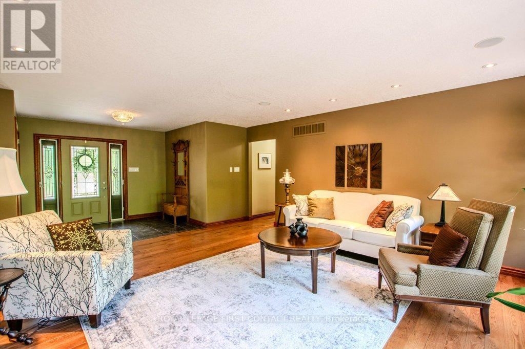 7 Nevis Ridge Drive, Oro-Medonte, Ontario  L0L 1T0 - Photo 9 - S13242392