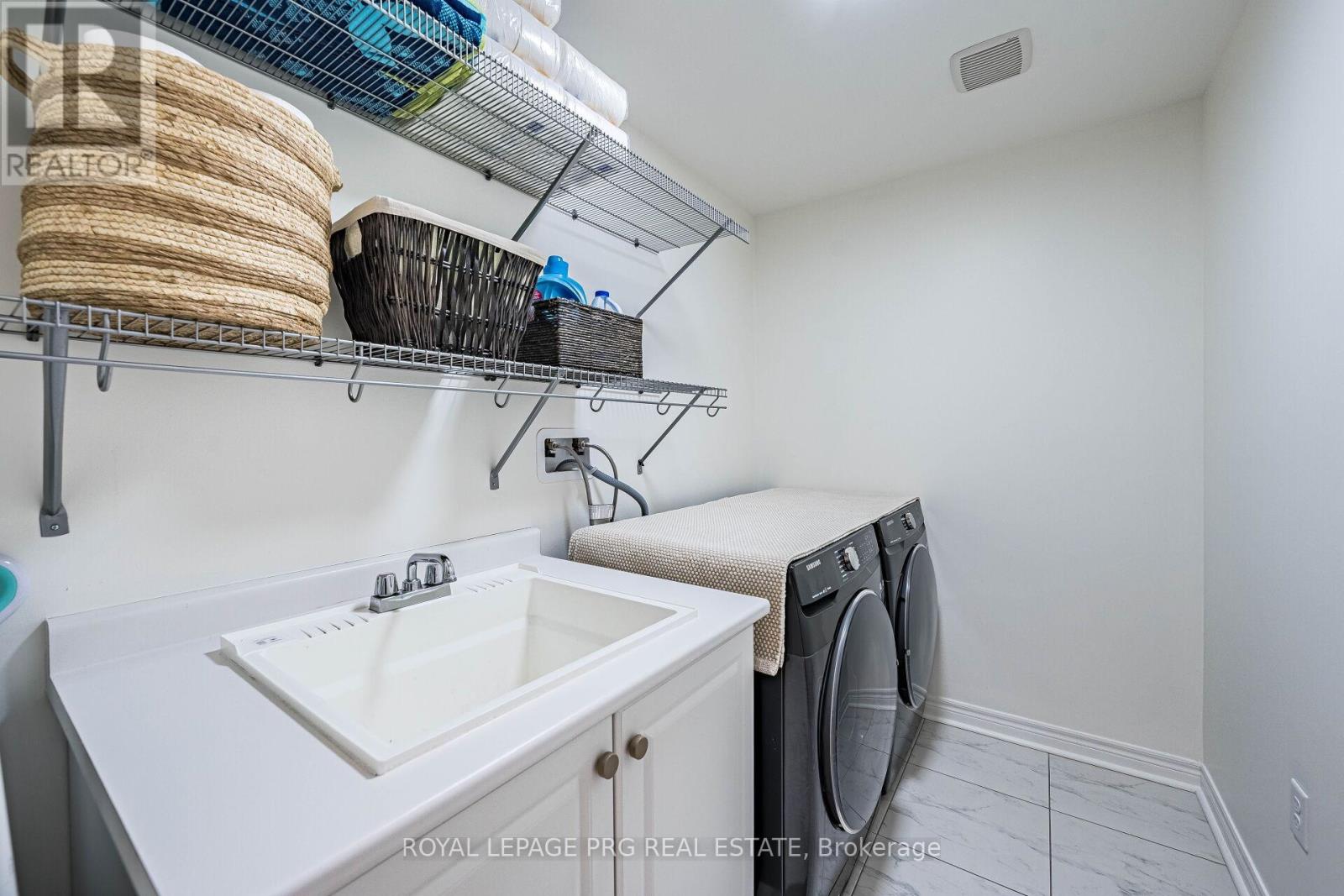 20 Remembrance Road, Brampton, Ontario  L7A 4Y8 - Photo 37 - W13237326