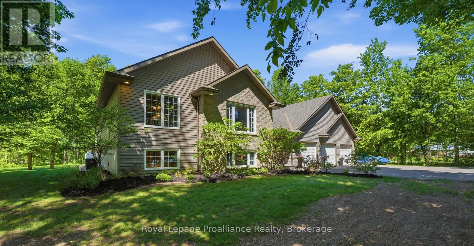 1098 Stoney Point Road, Brighton, Ontario  K0K 1H0 - Photo 2 - X13242648