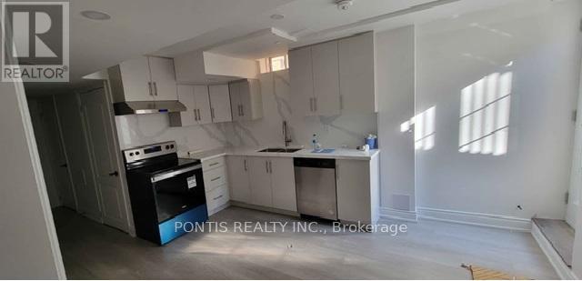 Lower Level - 8 Chestermere Crescent S, Brampton, Ontario  L7A 2A4 - Photo 3 - W13242232