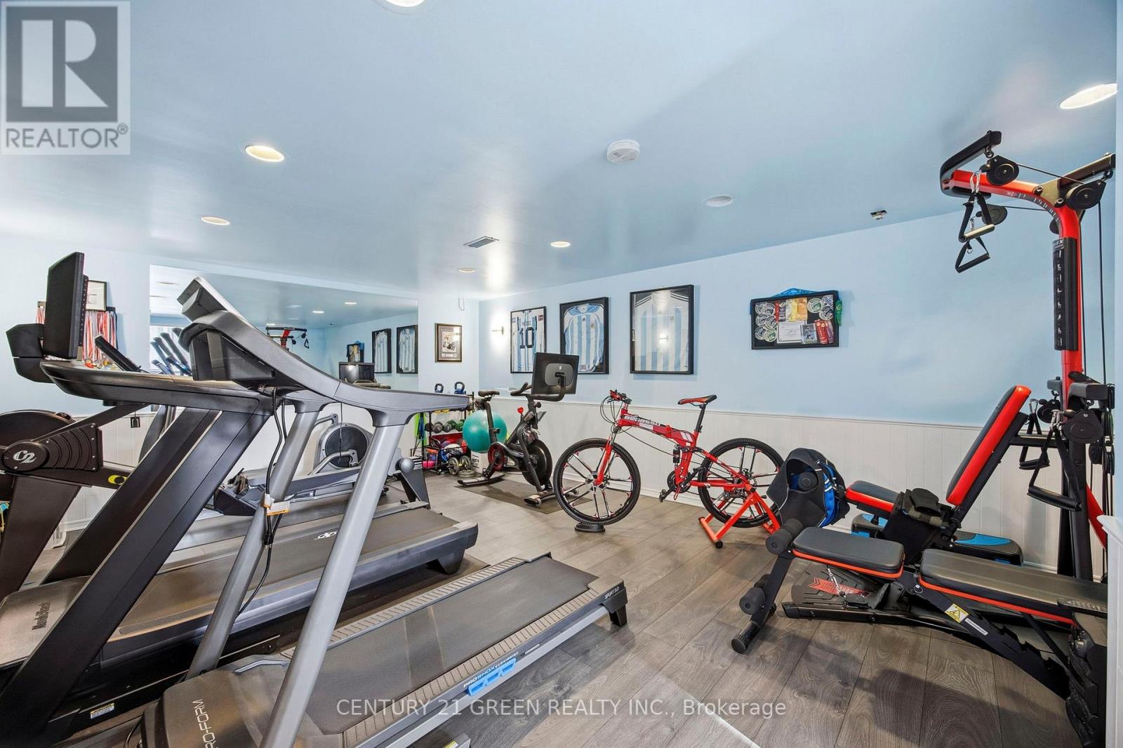 18 Winsdale Road, Toronto, Ontario  M9C 2W8 - Photo 12 - W13242270