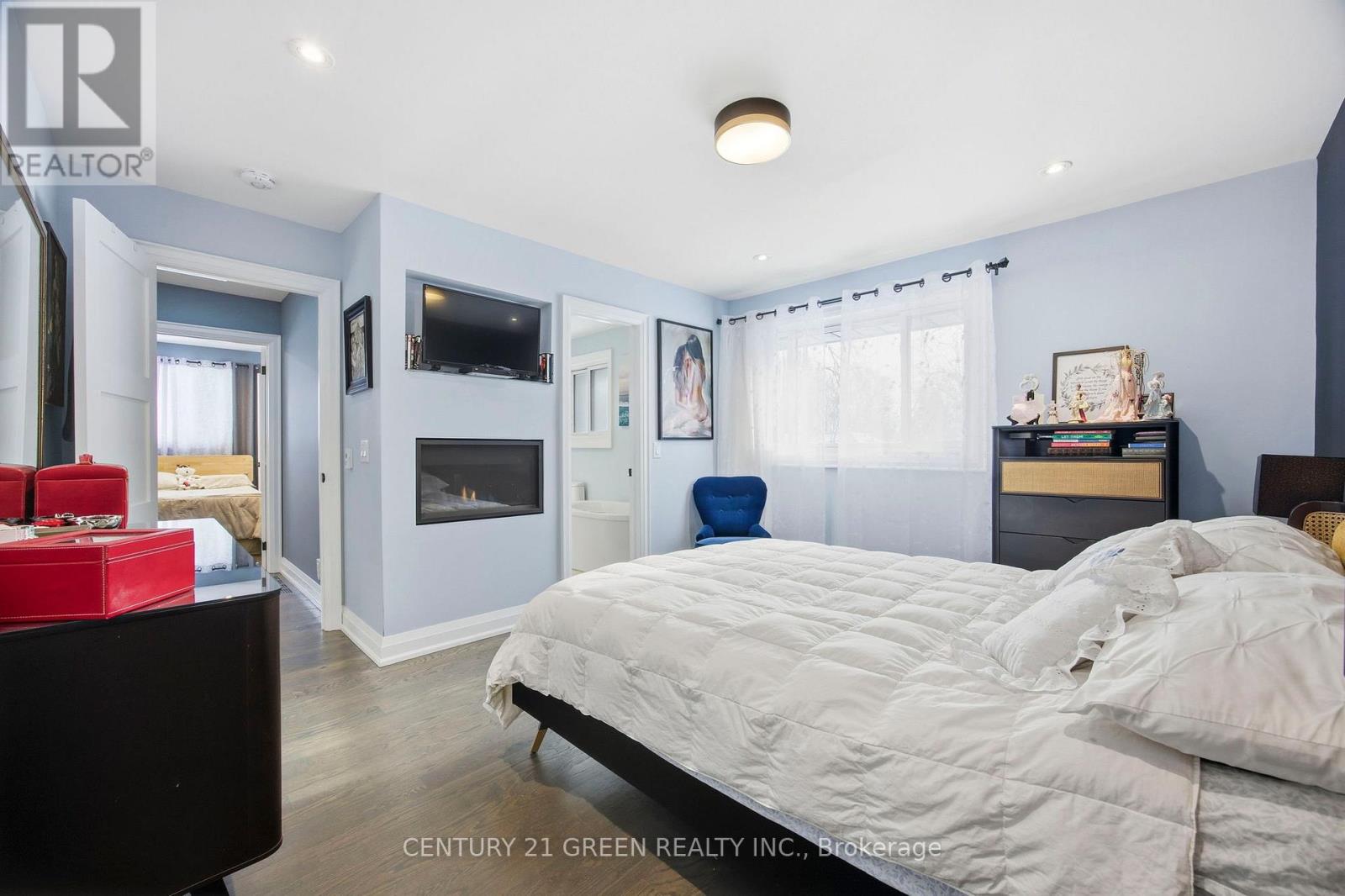 18 Winsdale Road, Toronto, Ontario  M9C 2W8 - Photo 9 - W13242270