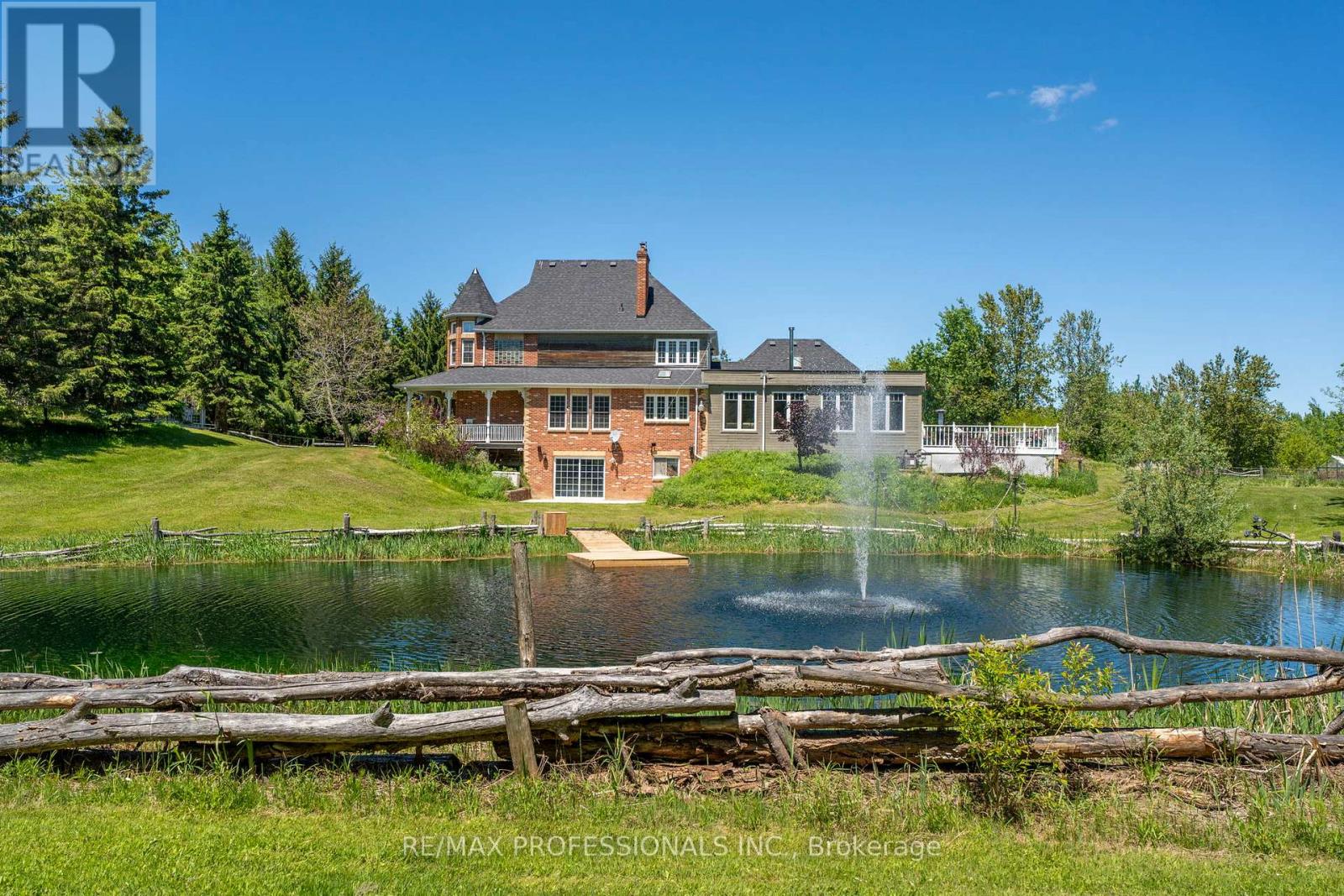 18655 Heart Lake Road, Caledon, Ontario  L7K 2A5 - Photo 4 - W13242342