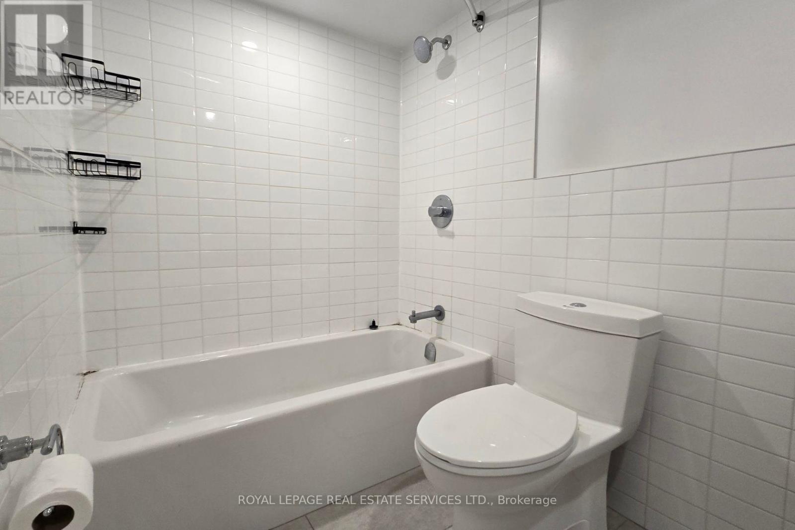 1 - 28a Third Street, Toronto, Ontario  M8V 2X6 - Photo 6 - W13242500