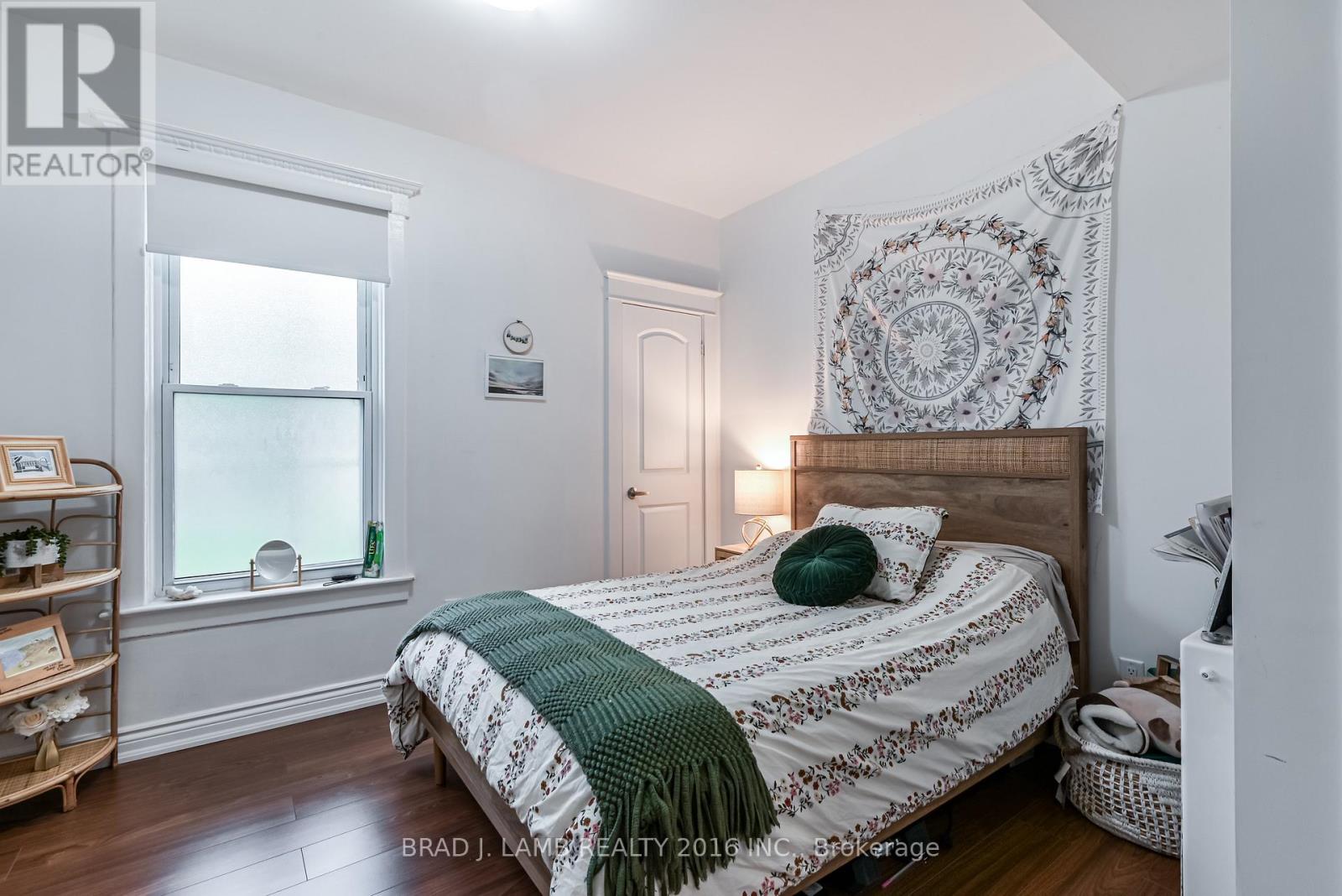 2 - 56 Wright Avenue, Toronto, Ontario  M6R 1K8 - Photo 15 - W13242528