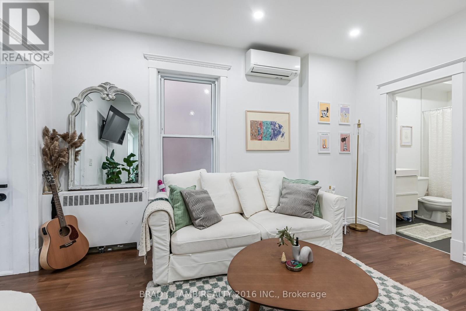 2 - 56 Wright Avenue, Toronto, Ontario  M6R 1K8 - Photo 5 - W13242528