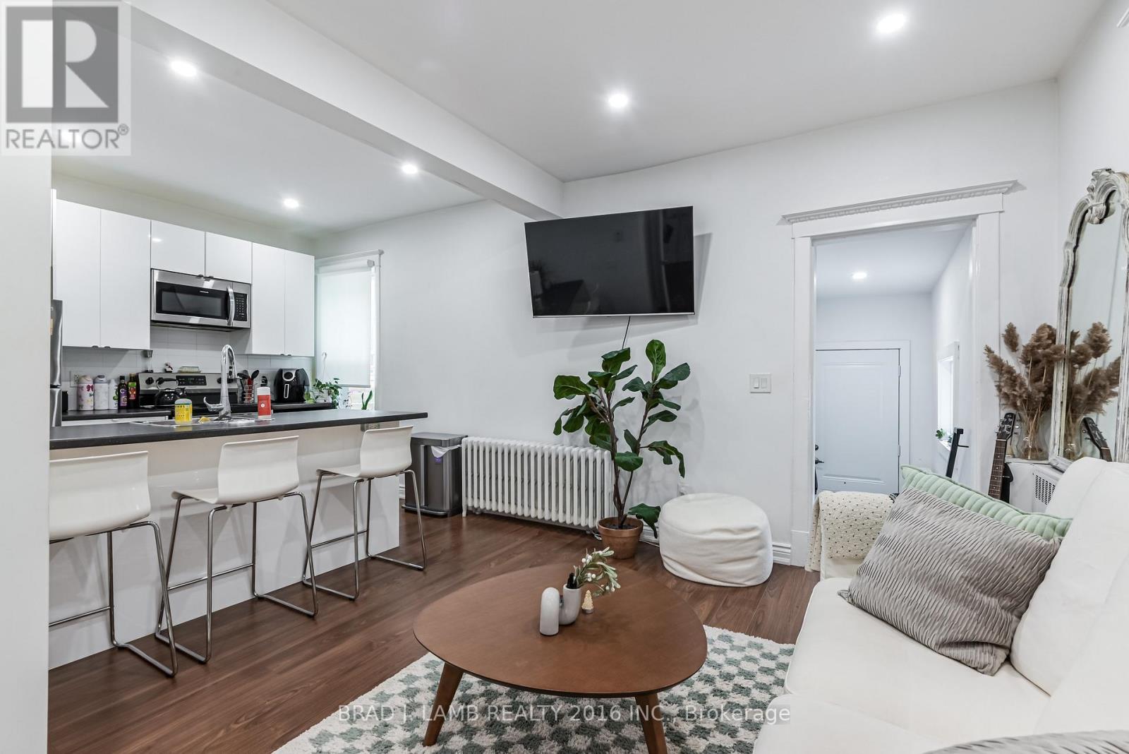 2 - 56 Wright Avenue, Toronto, Ontario  M6R 1K8 - Photo 7 - W13242528