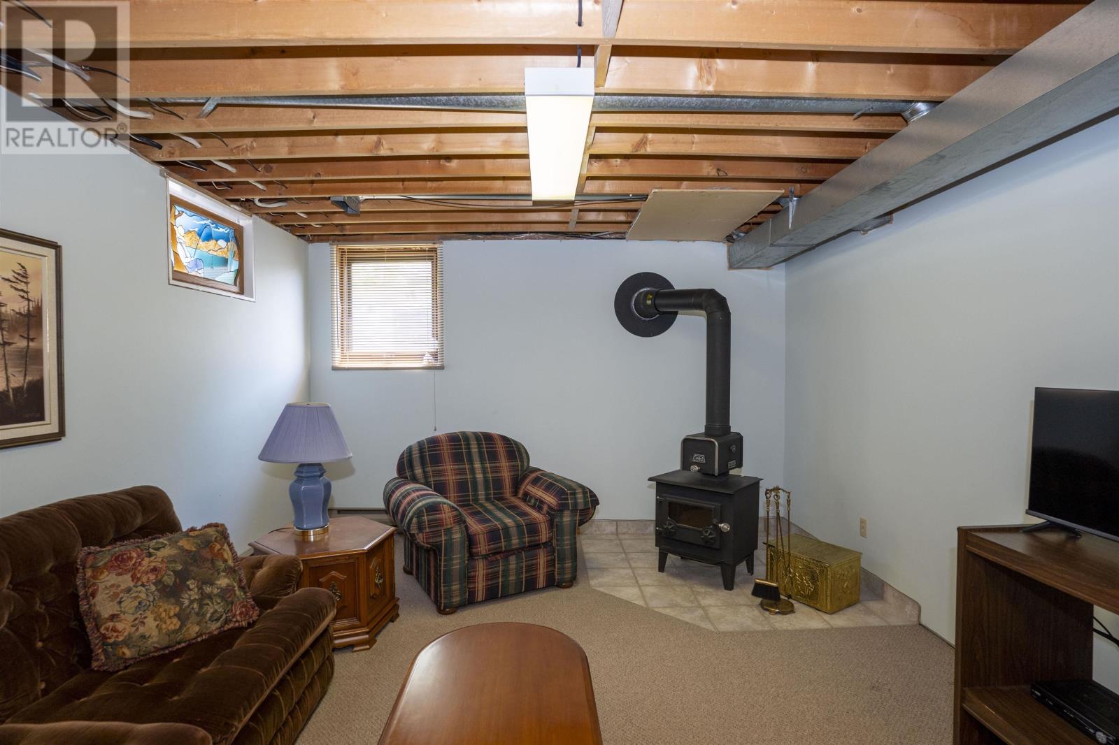 381 Hallam St, Thunder Bay, Ontario  P7A 1M2 - Photo 33 - TB2601351