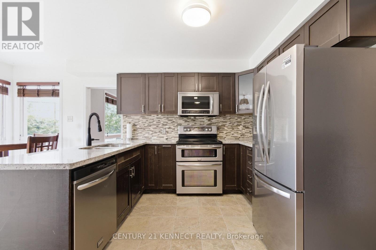 848 Fairlawn Avenue, Ottawa, Ontario  K2A 4C2 - Photo 12 - X13242322