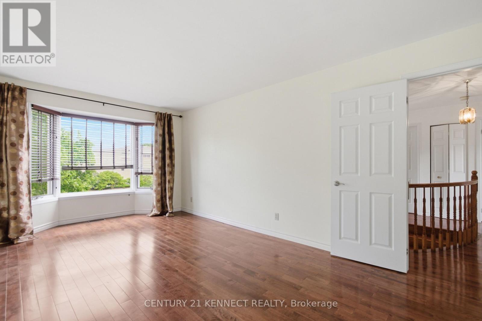 848 Fairlawn Avenue, Ottawa, Ontario  K2A 4C2 - Photo 17 - X13242322