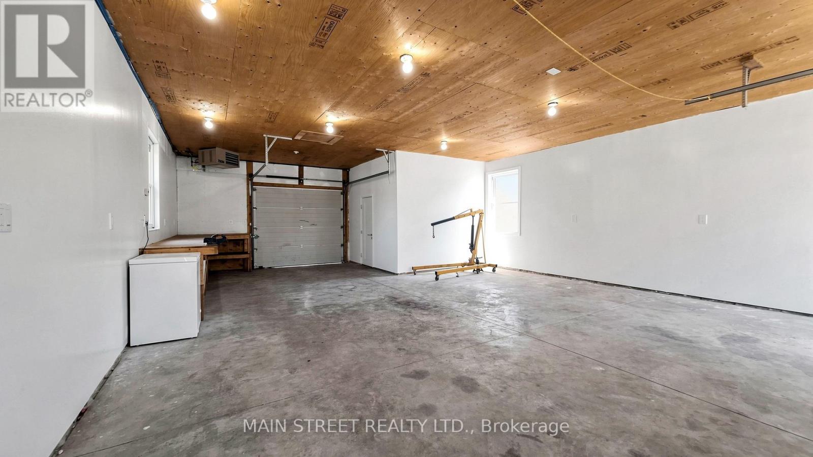 10292 Ravenshoe Road, Georgina, Ontario  L0C 1L0 - Photo 6 - N13241738