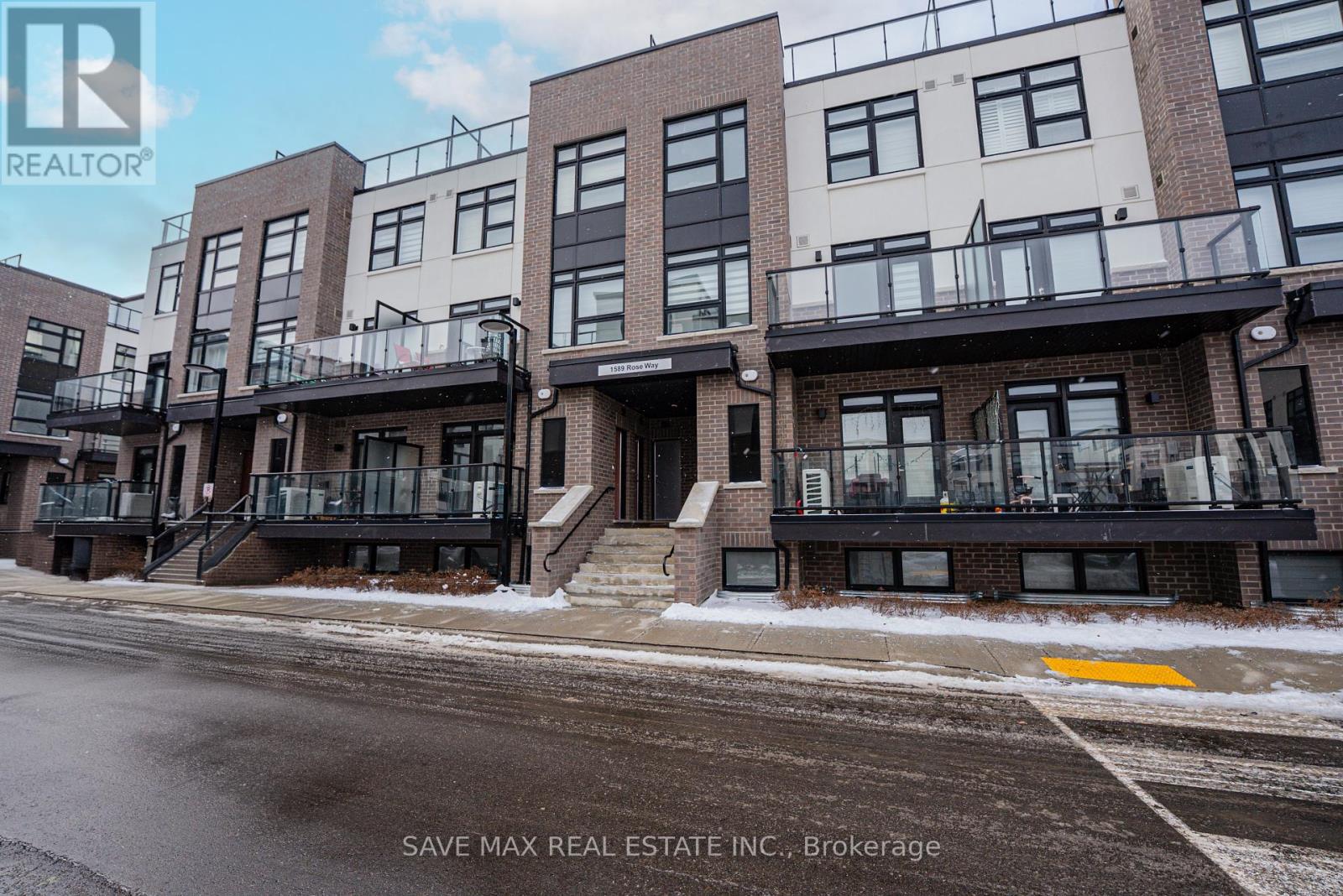 105 - 1589 Rose Way, Milton, Ontario  L9E 0J2 - Photo 5 - W12777534