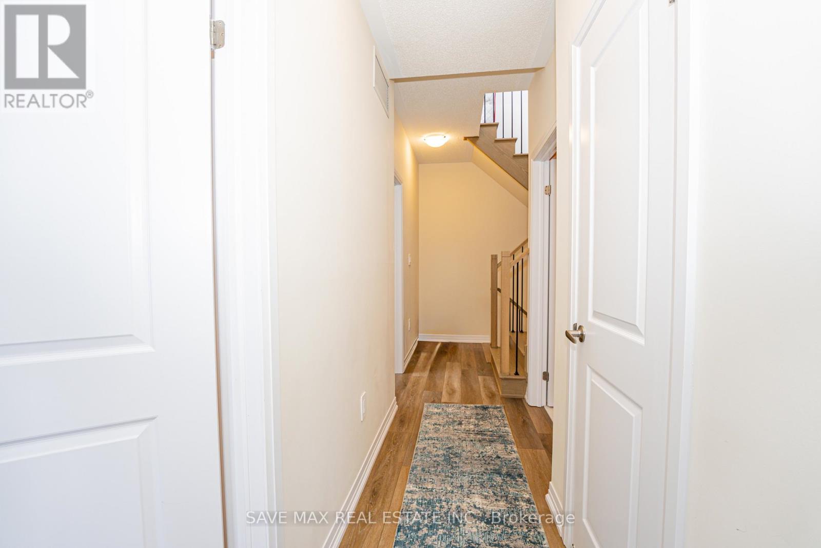 105 - 1589 Rose Way, Milton, Ontario  L9E 0J2 - Photo 20 - W12777534