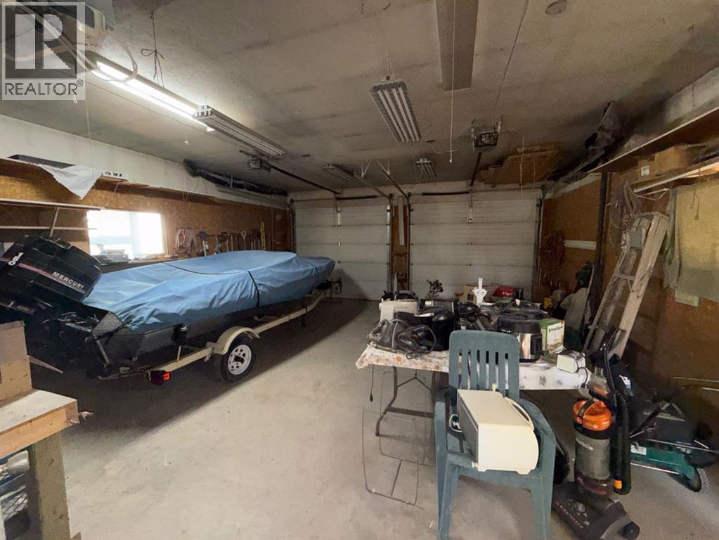 5304 2 Street W, Claresholm, Alberta  T0l 0T0 - Photo 8 - A2316967