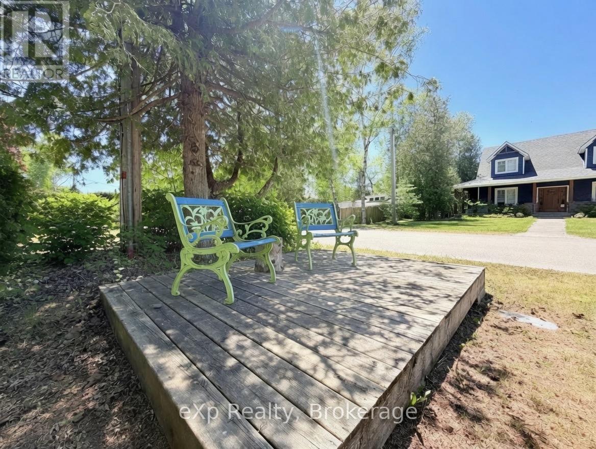 240 Bay Street, Saugeen Shores, Ontario  N0H 2L0 - Photo 3 - X13242642