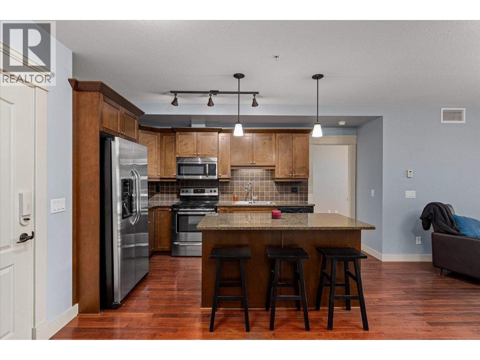 2070 Boucherie Road Unit# 402 West Kelowna Photo 4