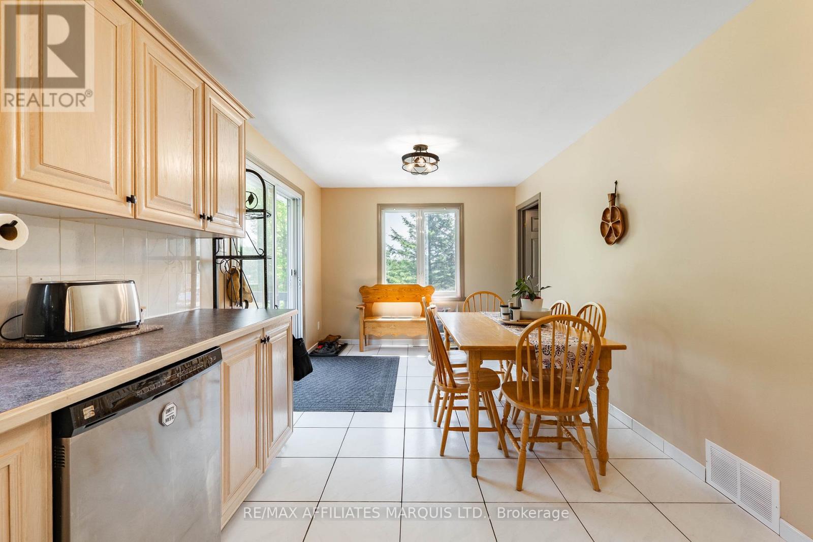 4919 Morgan Road, South Stormont, Ontario  K0C 1M0 - Photo 12 - X13242606