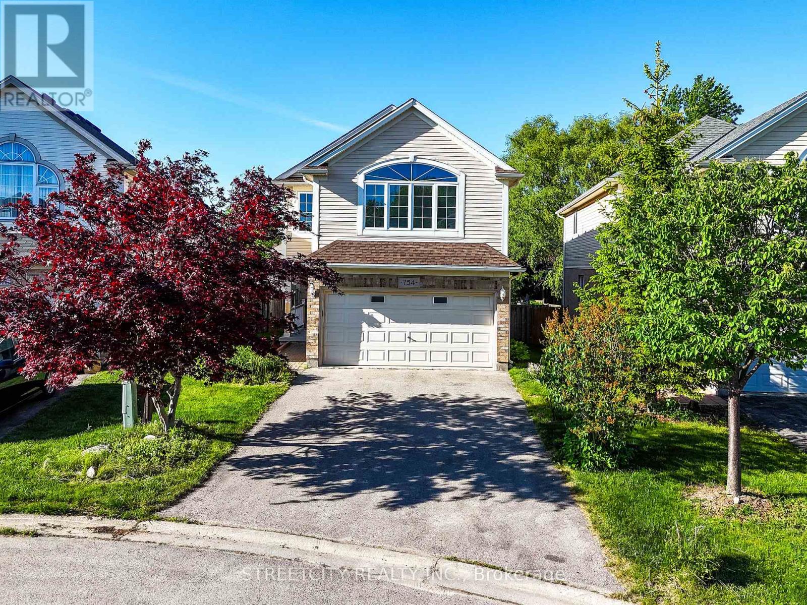 754 HEDGEROW PLACE, London North, Ontario