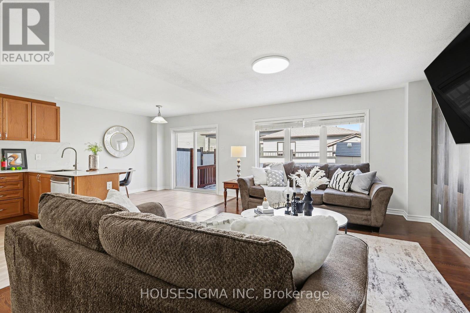 333 Rouncey Road, Ottawa, Ontario  K2V 0K4 - Photo 8 - X13241198