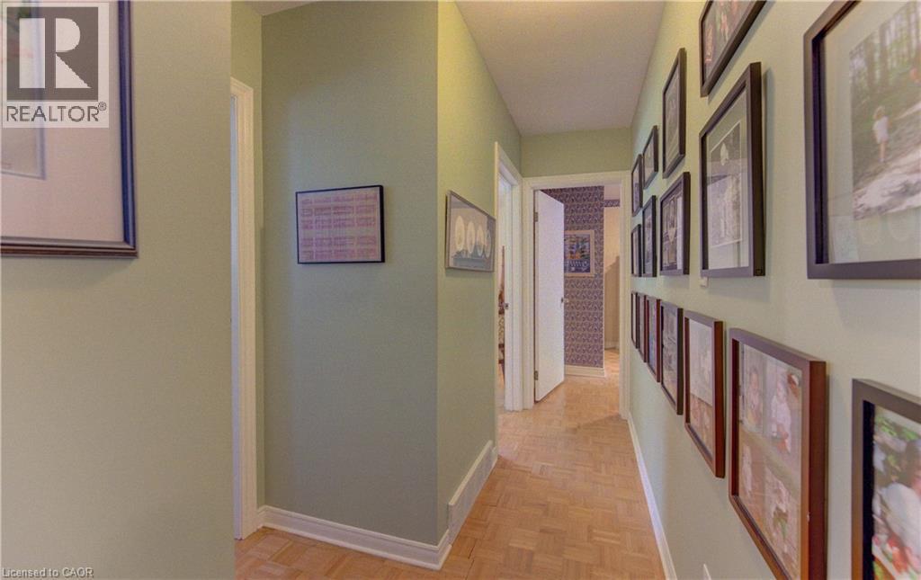 98 Longwood Drive, Waterloo, Ontario  N2L 4B7 - Photo 11 - 40833793