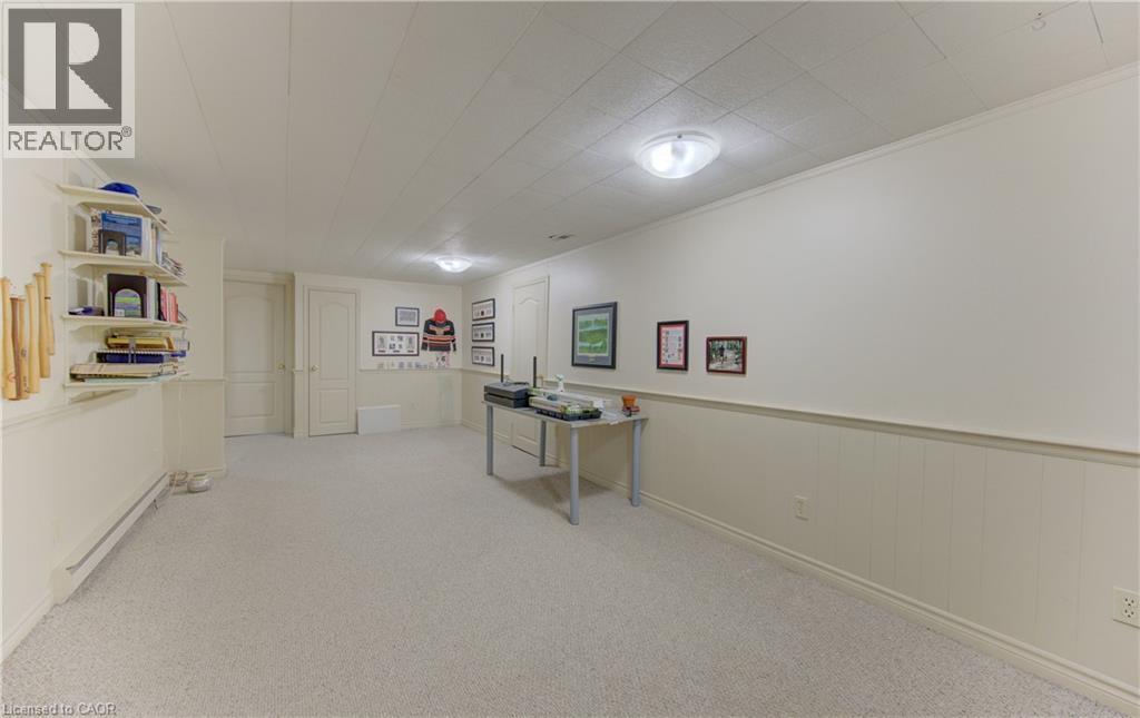 98 Longwood Drive, Waterloo, Ontario  N2L 4B7 - Photo 41 - 40833793