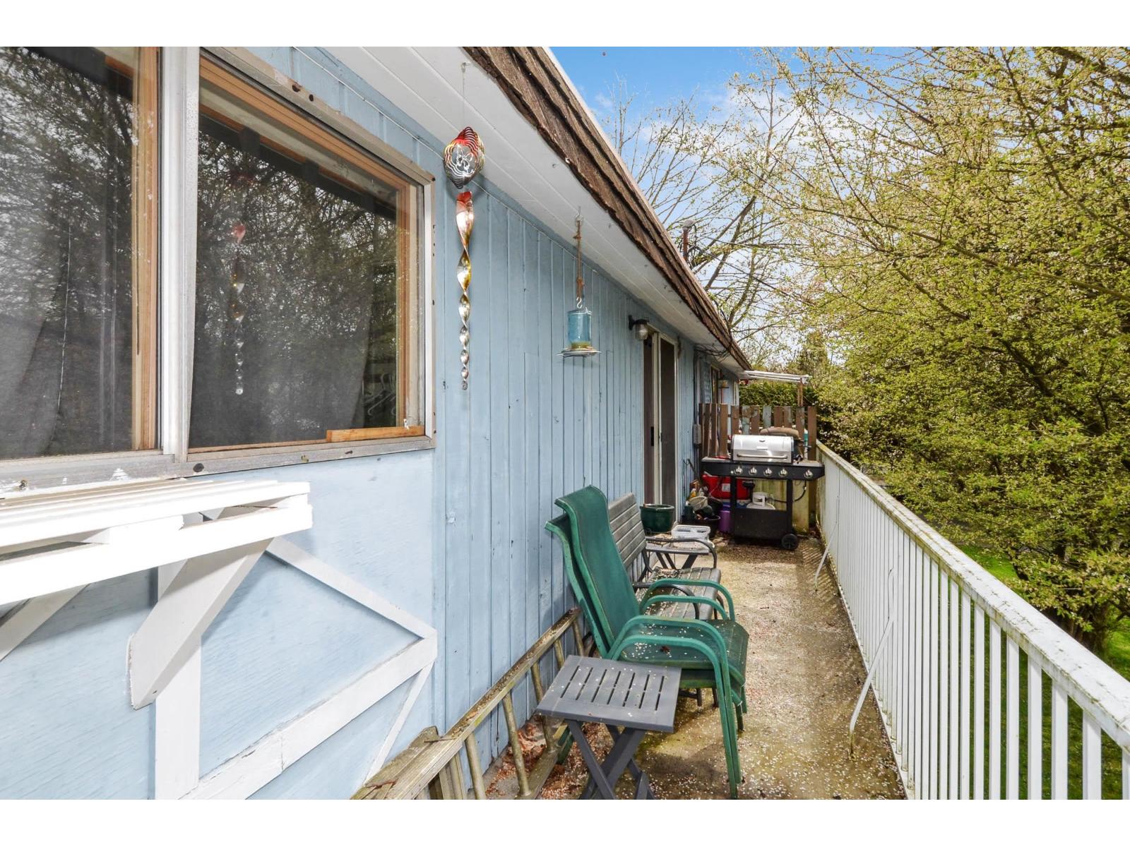 2058-2060 156 Street, Surrey, British Columbia  V4A 4V1 - Photo 5 - R3130734
