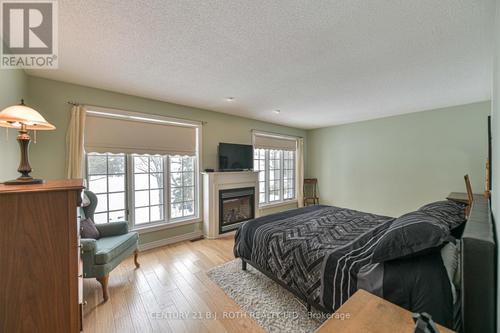 698 Broadview Avenue, Orillia, Ontario  L3V 6P3 - Photo 14 - S12876780