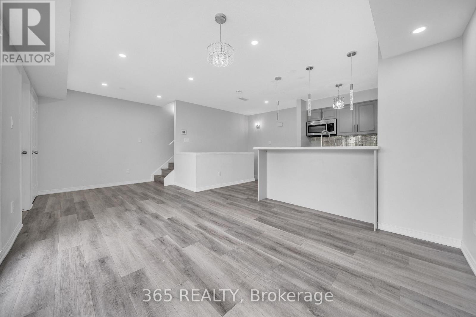4d - 45 Cedarhill Crescent, Kitchener, Ontario  N2E 0A2 - Photo 15 - X12895458